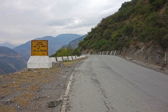 Highway 1A from Jammu to Srinagar 