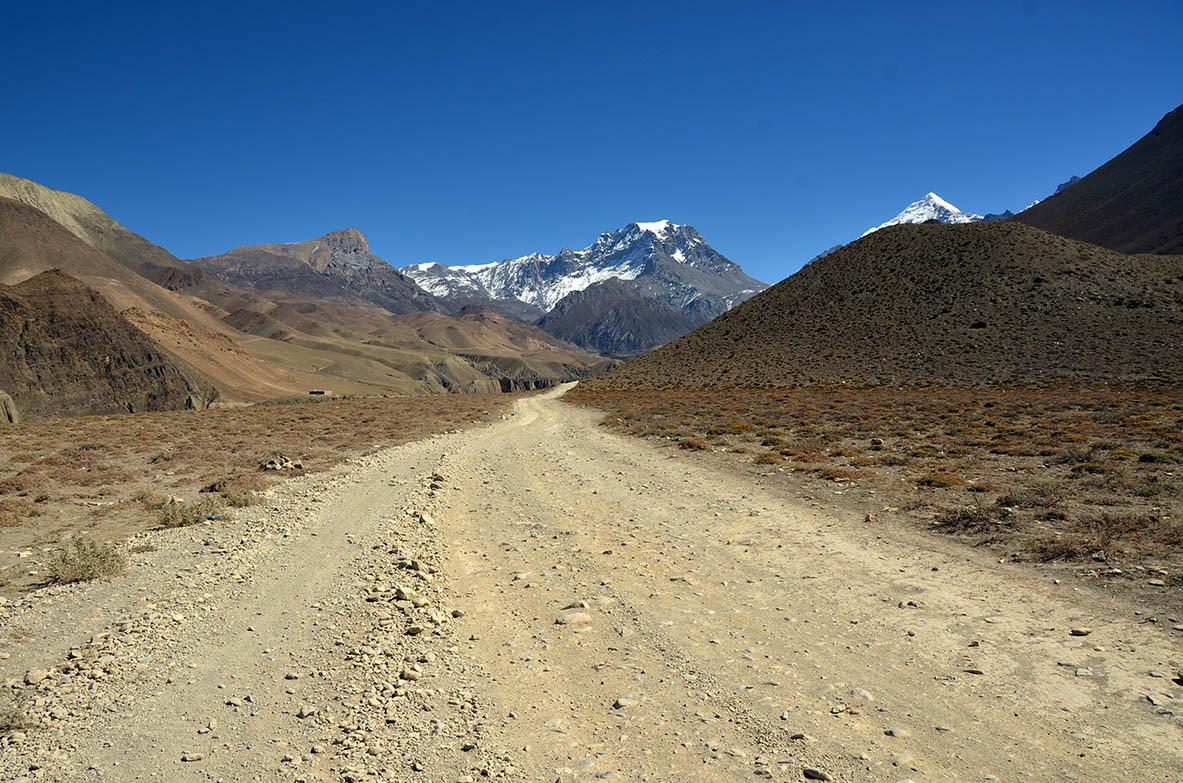 The way up to Muktinath
