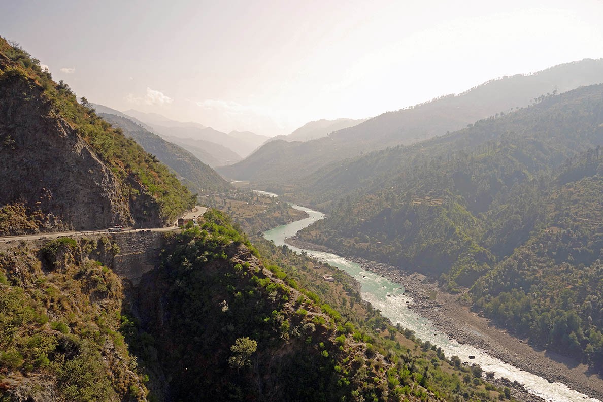 The road from Jammu to Srinagar